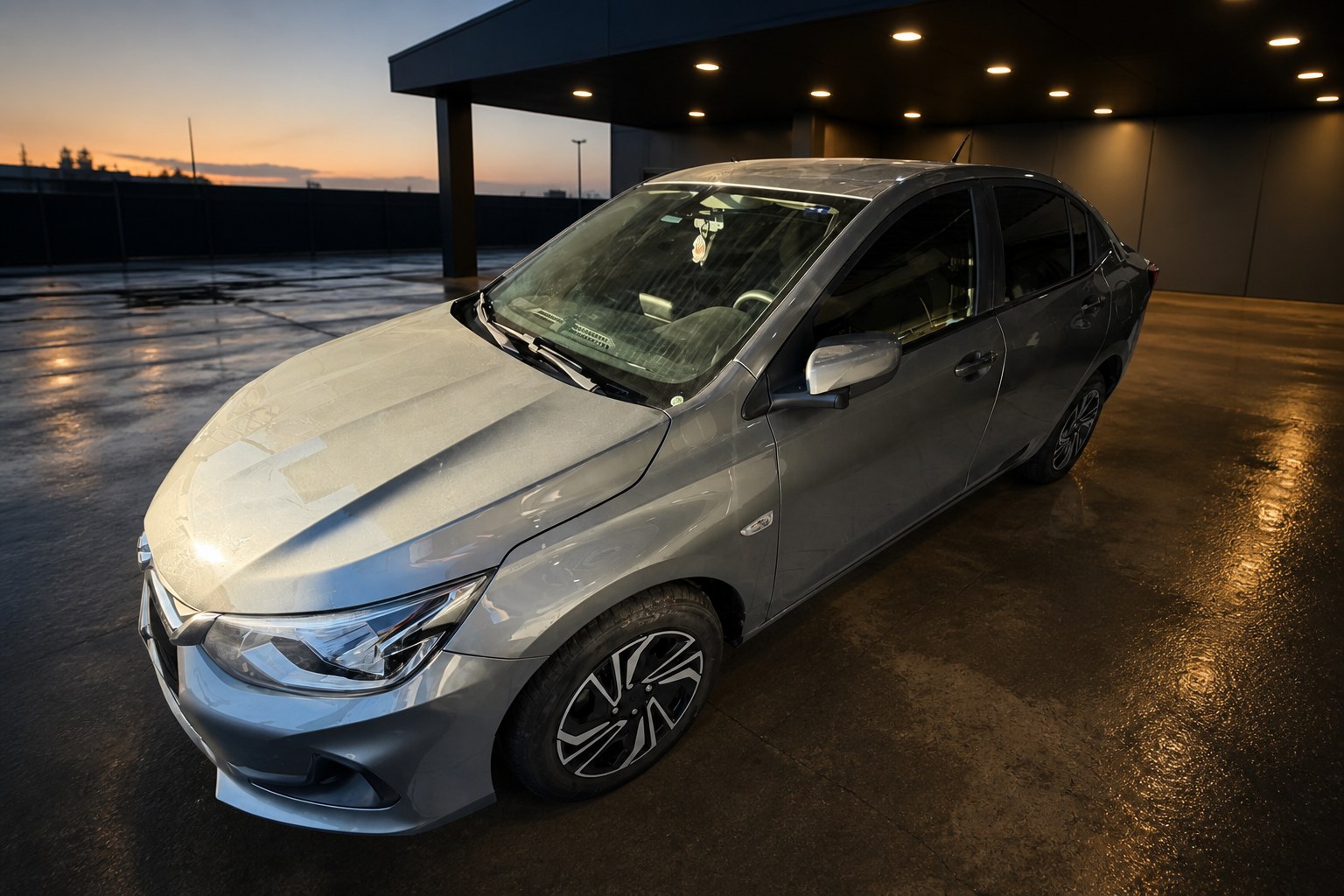 Chevrolet Onix Plus LT 1.0 Flex em Santa Catarina